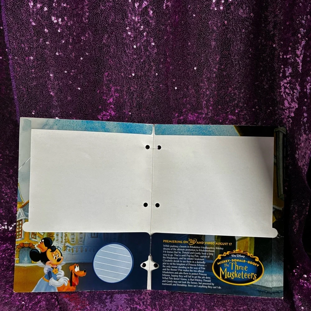 VTG Disney Mickey, Donald, Goofy: The Three Musketeers 3 Ring Folder Minnie Pete